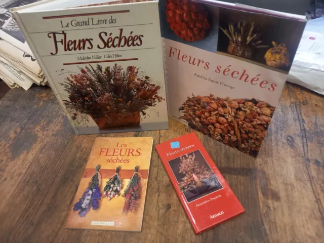 lot de 4 livres sur  Les fleurs séchées