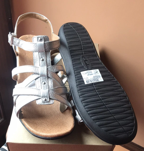 Clarks manilla discount bonita sandals black