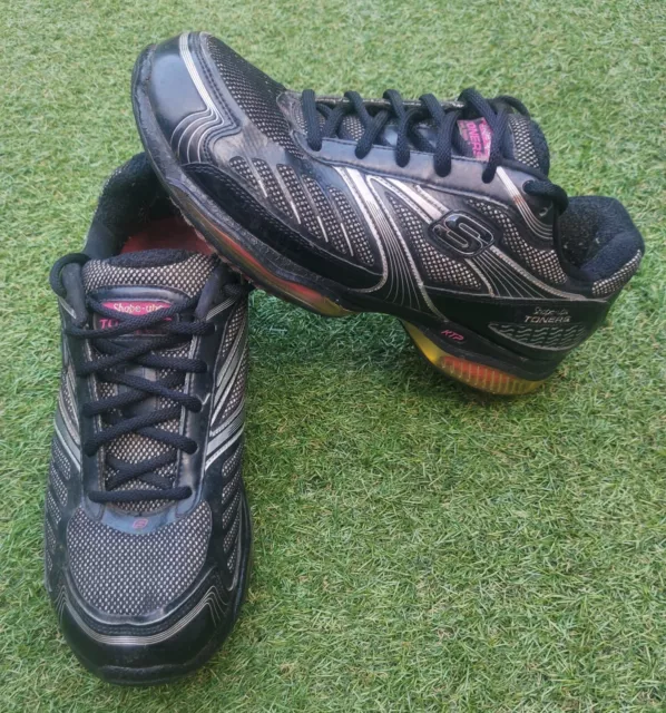 Skechers shape ups size 5 2025