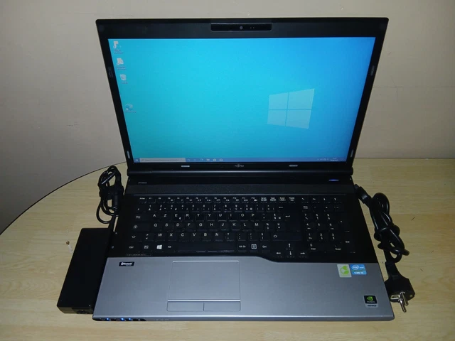 PC Portable Fujitsu Siemens Lifebook T4220 – T7500 – 2 Go RAM – 80 Go HDD – XP – Occasion