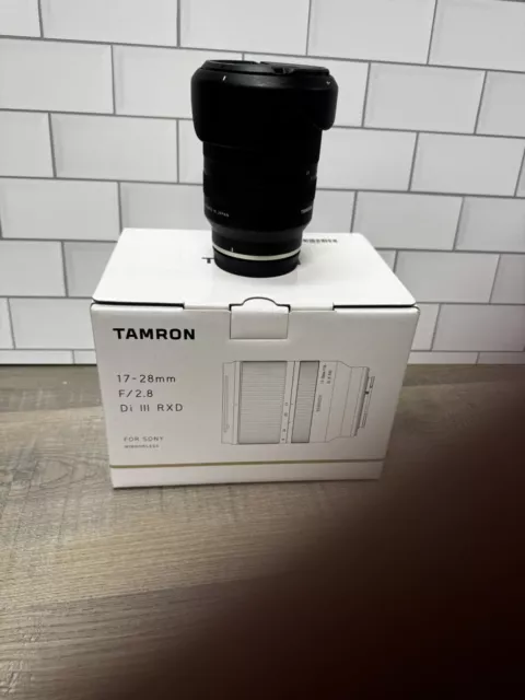 TAMRON 17-28mm F2.8 Di III RXD Lens (Sony-E full frame) -Excellent!