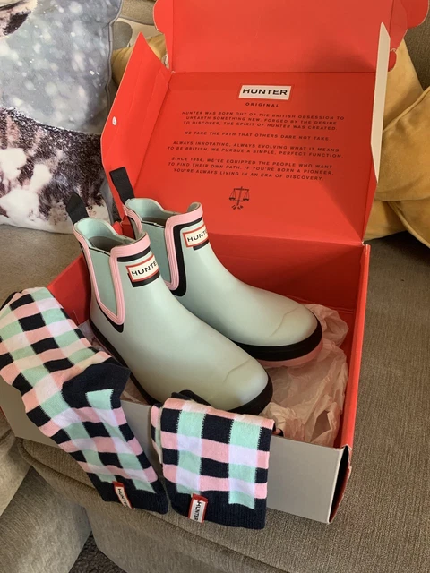 HUNTER WELLIES Chelsea Brand New UK Size 6 EU 39. Includes