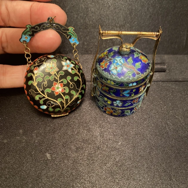 Antique Chinese Cloisonne small box, Charm. Ships to US only