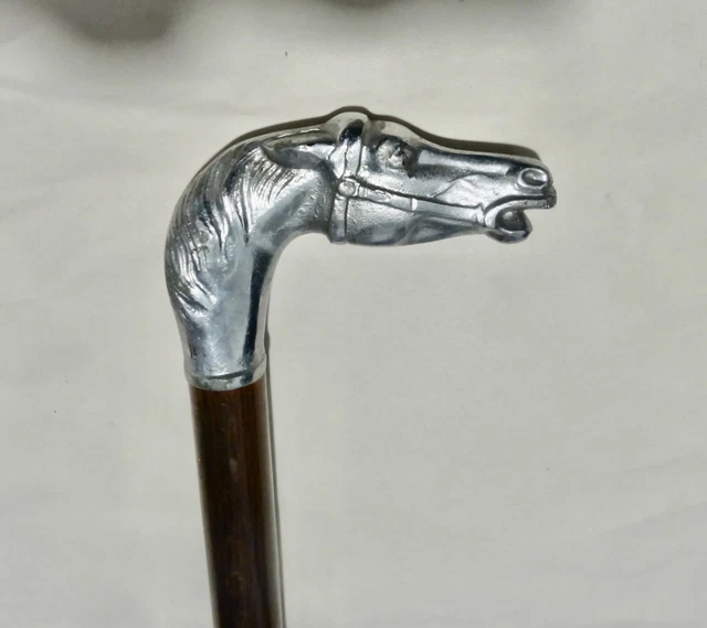 Canne Gentleman H7026 – Pommeau Classique Tête De Cheval – Style Gothique Et PMU
