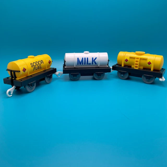 THOMAS & FRIENDS Trackmaster Milk Tanker & Sodor Fuel Tanker Train Lot ...