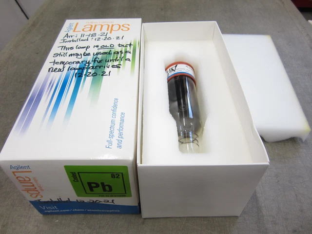 Agilent Lead (Pb) coded single element hollow cathode lamp 5610102900 #2
