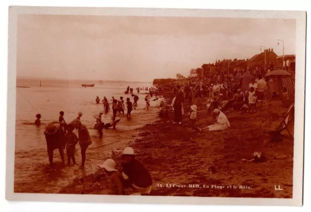 CPSM PF 14 - LUC SUR MER (Calvados) - 71. La Plage et le Bain - LL