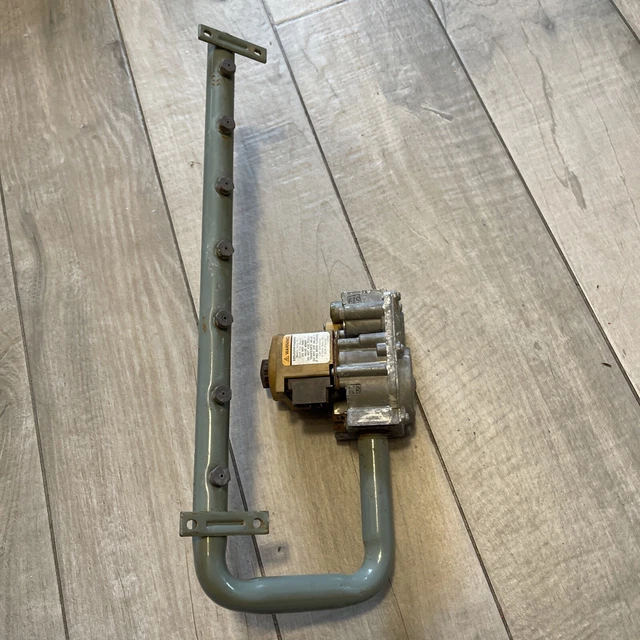 HONEYWELL VR8205H8016 FURNACE Gas Control Valve 24V 602286601 Box4