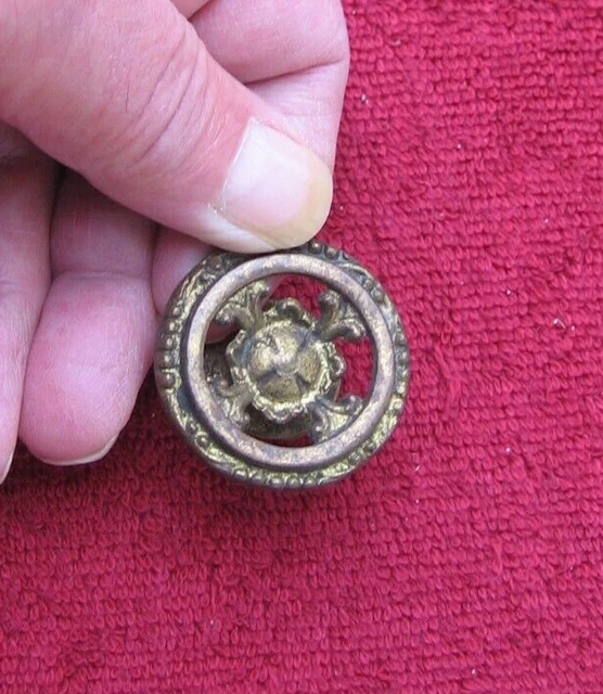 Antique Brass Color Metal Dimpled Bead Edge Tieback Holder Curtain Hook~e