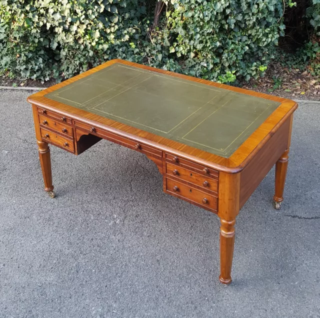 Victorian Mahogany Partners Desk