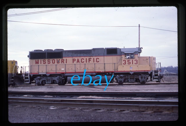 Orig Slide Missouri Pacific MoPac MP #3513 GP50 1987 Union Pacific yellow