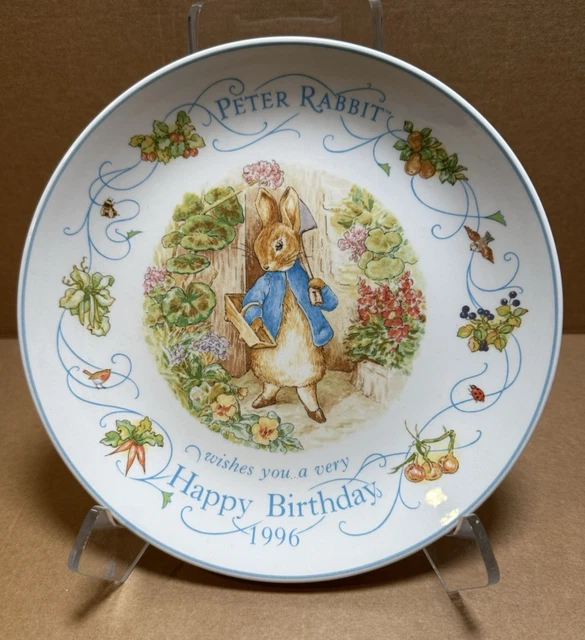 PETER RABBIT BY Wedgwood Birthday Plate 1995 w/ original Box