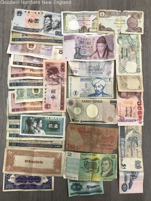 Lot of 30 Banknotes Asian Countries Paper Currency China Singapore Thailand
