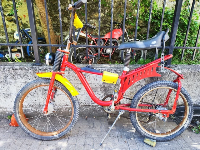 Selle Vélo Enfant Vintage NOS - Rouge - Générique
