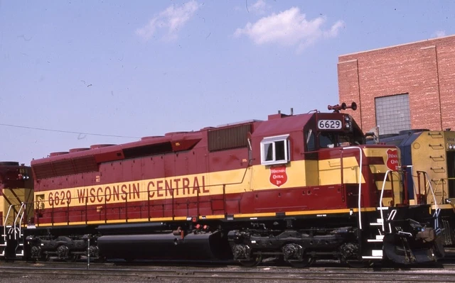 WC WISCONSIN CENTRAL Railroad Train Locomotive 6629 FOND DU LAC WI Photo Slide