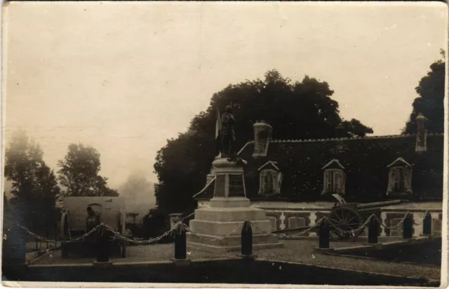 CPA AK carte photo LECHEROLLES Monument (861508)