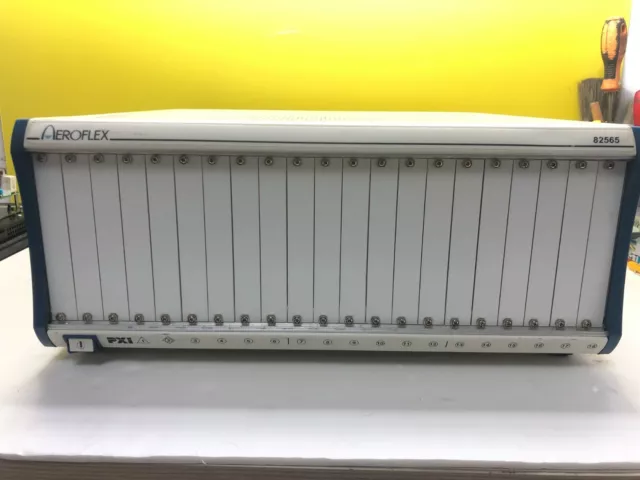 Telaio AeroFlex 82565 PXI 189105H-01 rev. 02 NI PXI-1045 189106H-01L rev. 01