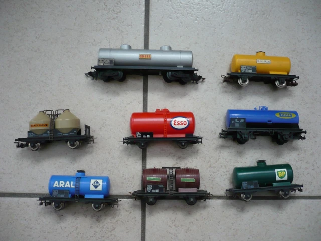 Märklin HO 4 wagons marchandise (Gebraucht) in Montpreveyres für CHF 1