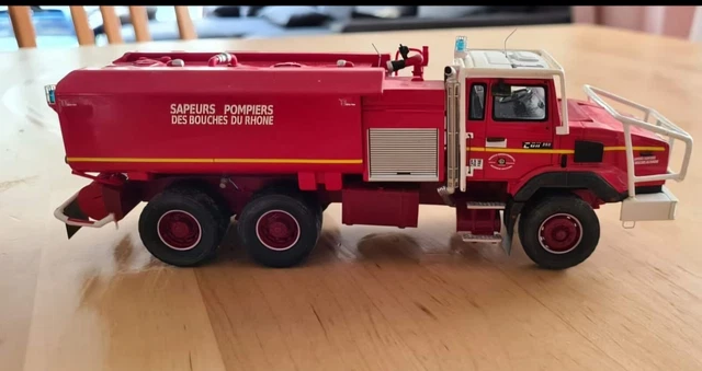 818143_4