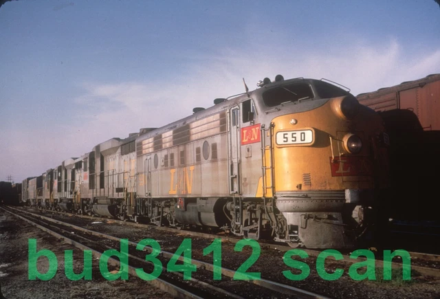 LN L&N Louisville & Nashville F9 #550 at Louisville KY 1966 DUPLICATE Slide!