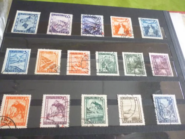 Autriche  Serie De Timbres Obliteres