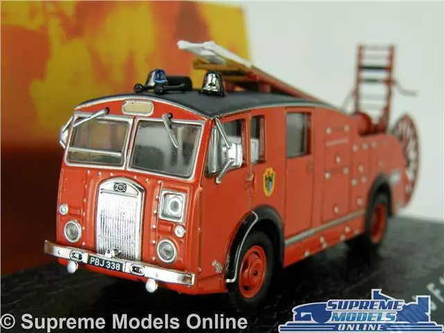 Dennis F12 Model Fire Engine Suffolk Brigade 1:76 Scale Atlas Oxford Red K8