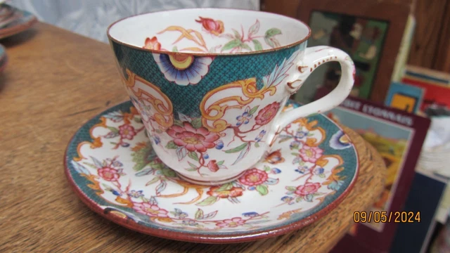 1 ancienne tasse,sous tasse,porcelaine,sarreguemines ,tres bon état,numéro 215