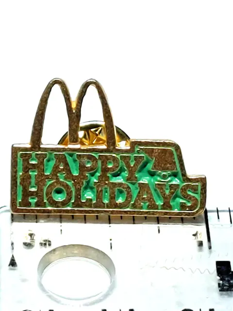 McDonald's HAPPY HOLIDAYS Lapel Pin (041123)