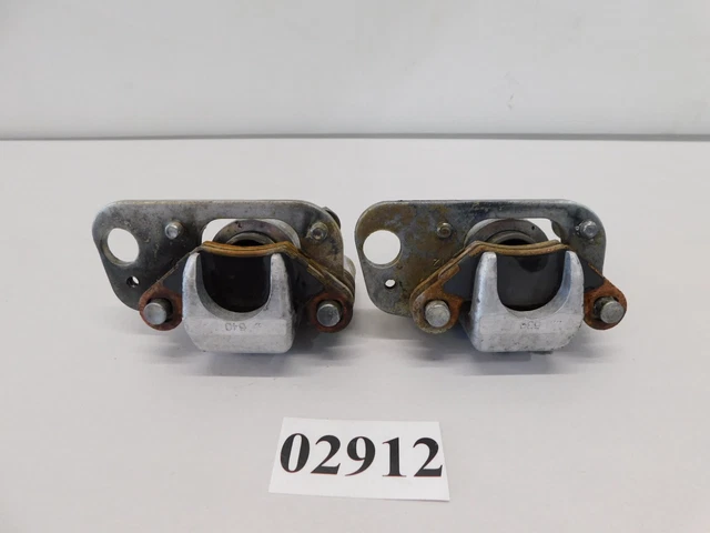 2007 Polaris Trail Boss 330 OEM Front Brake Calipers Left Right 1910868 1910869