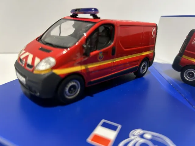 Miniature Pompiers 1/43 Renault Trafic Pompiers De Lyon Norev 518057