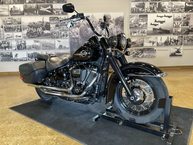 harley davidson flhcs