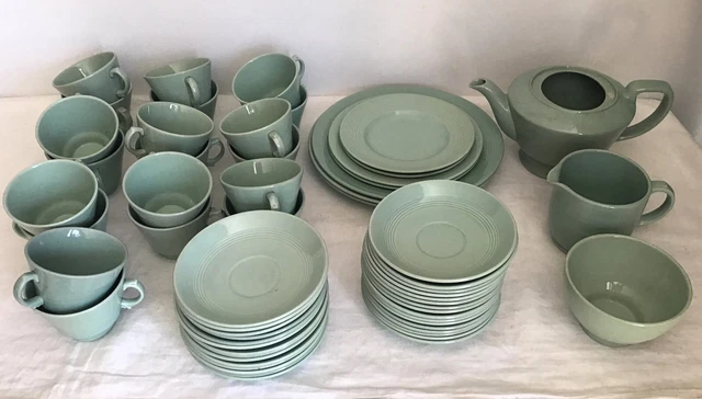 WOODS WARE BERYL Green Various items individually listed. Cups