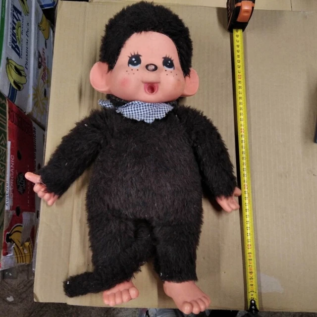 Monchhichi - Peluche Garçon bavoir rouge