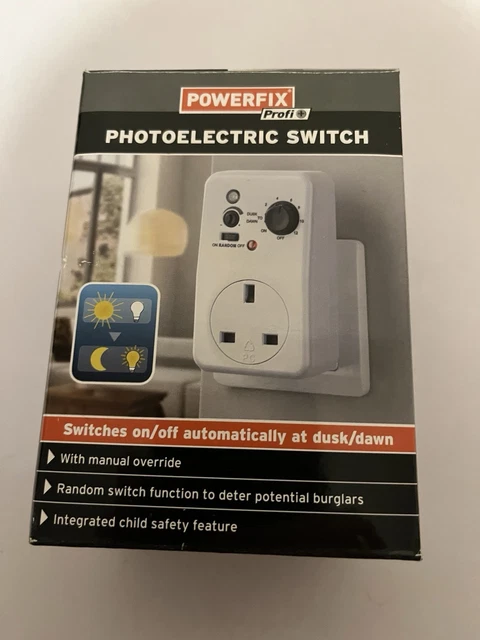 POWERFIX PHOTO ELECTRIC Switch/ Auto Disk Dawn Light/ Lamp Controller £ ...