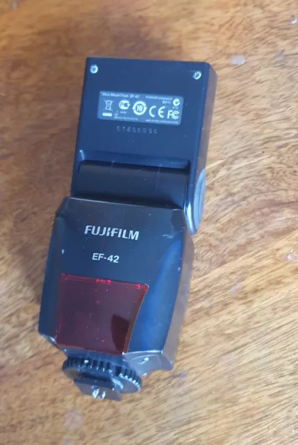 Fujifilm EF-42 Shoe Mount Flash - Fuji Flashgun for Fuji Digital Cameras