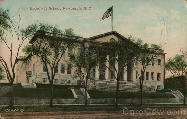 Newburgh,NY Broadway School Orange County New York Antique Postcard 1c stamp