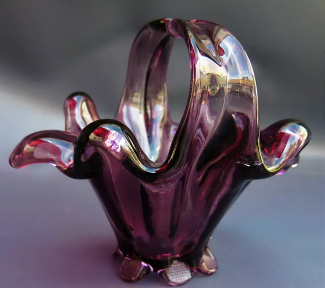 12037: Glasschale Henkelschale MURANO violett transparent Glaskorb, 14,5 cm H