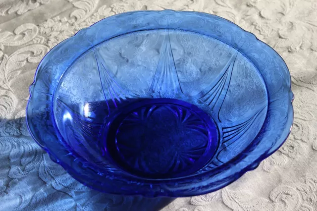 Hazel Atlas ROYAL LACE COBALT BLUE 10" ROUND BERRY BOWL See Description