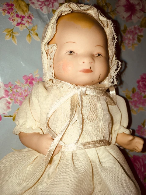 Poupée porcelaine HeuBach Köppelsdorf GERMANY modèle bebe tête noire