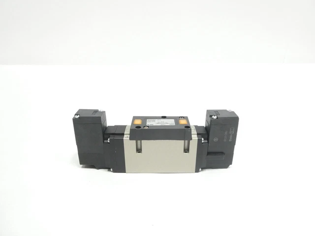 Smc VFS3301-5FZ Pneumatic Solenoid Valve 21-26v-dc 1mpa