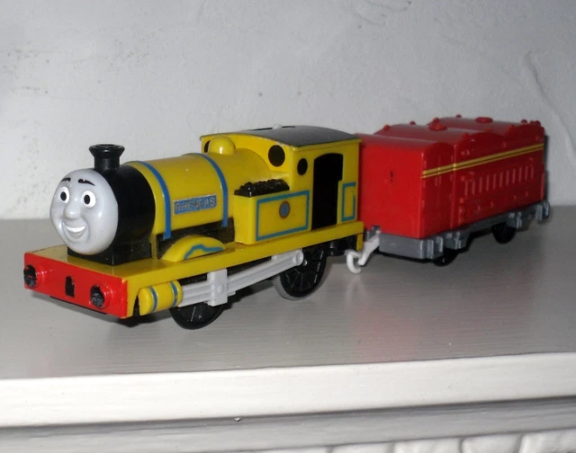MATTEL TRACKMASTER THOMAS The Tank Engine Rheneas Motorised Train ...