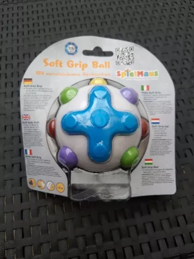 Soft Grip Ball - Fördert den Tastsinn - mit verschiedenen Geräuschen     NEU/OVP