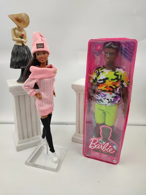Barbie Naf Naf Travel Doll With Stickers Mattel 1993 No 10997 NRFB