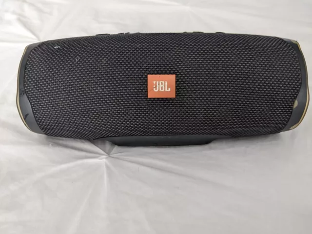 JBL Charge 4 Bluetooth Speaker - Black (JBLCHARGE4BLKAM)