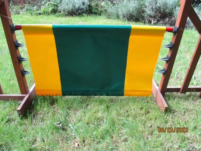 Dog Agility Jump Filler,  Yellow & Dark Green, Dog Training Aid, H 55Cm, W 84Cm