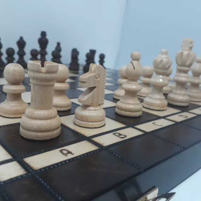 Schach, Schachspiel + Dame + Backgammon aus Holz Schachbrett 40 x 40 cm