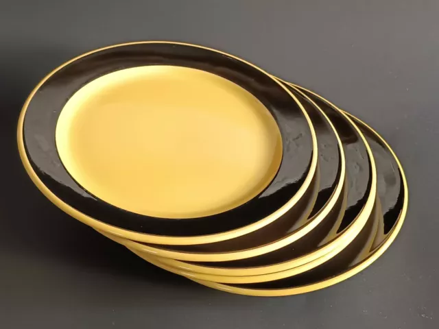 **Villeroy Et Boch Cinq Assiettes A Dessert Jaune Et Noir En Porcelaine