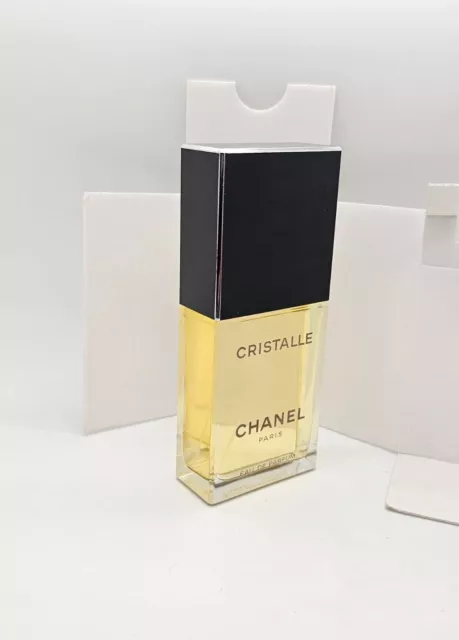 Cristalle - Perfume & Fragrance