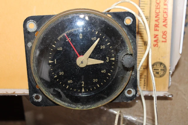 VINTAGE CLOCK MOTOR Mechanism Timer Face International Register 125V W