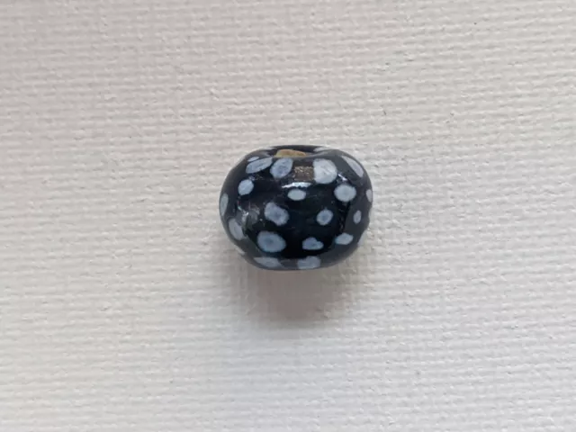 KAZURI  MACRAME BEADS -  round -  blue & white with small dots pattern & MOP